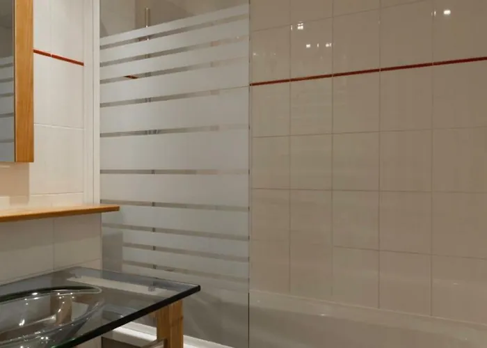 アパート La Roche Blanche *